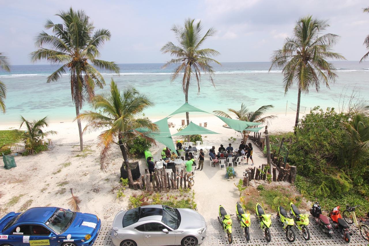 The Aquzz Hotel Hulhumale Exterior photo