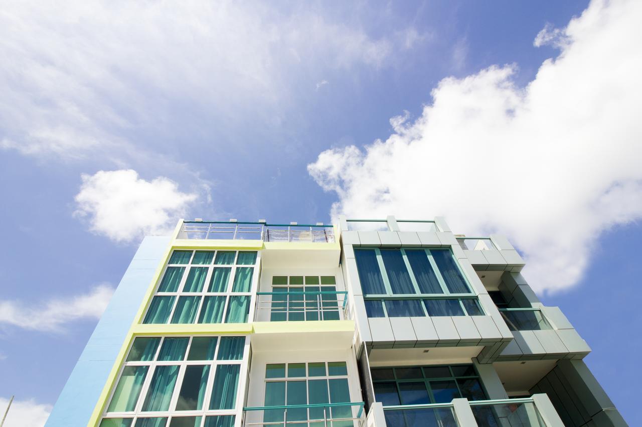 The Aquzz Hotel Hulhumale Exterior photo