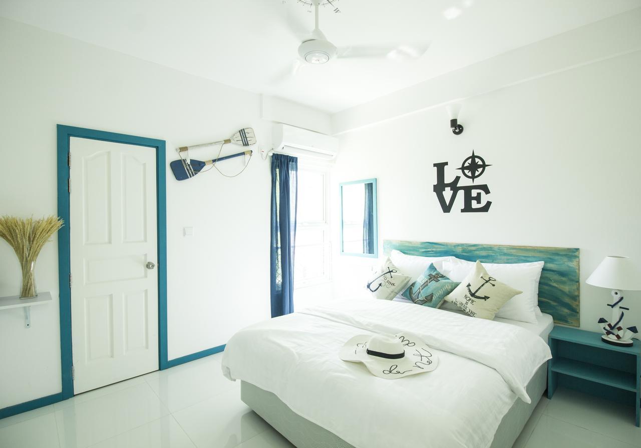 The Aquzz Hotel Hulhumale Exterior photo